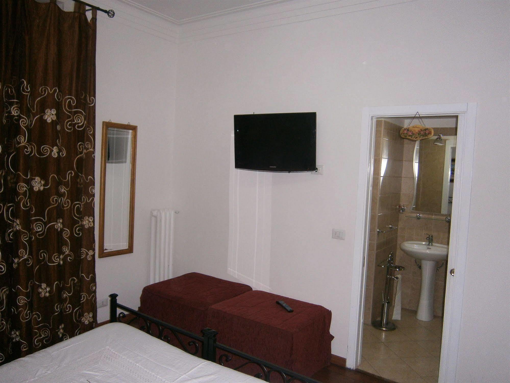 Lucky House Hotel Rome Buitenkant foto