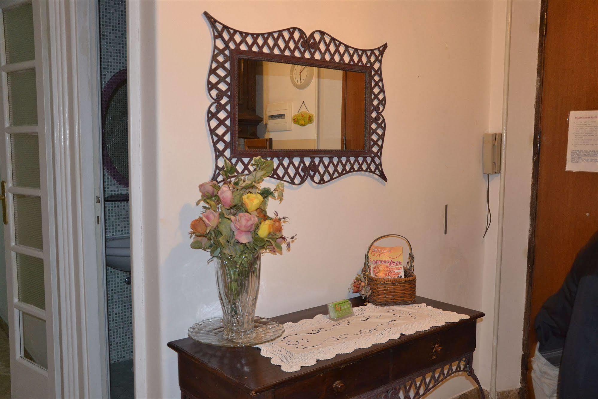 Lucky House Hotel Rome Buitenkant foto